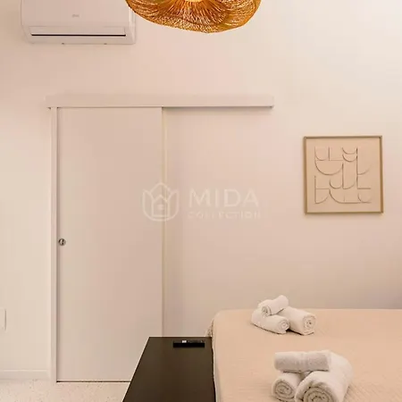 Vitto Al Mare דירה *
